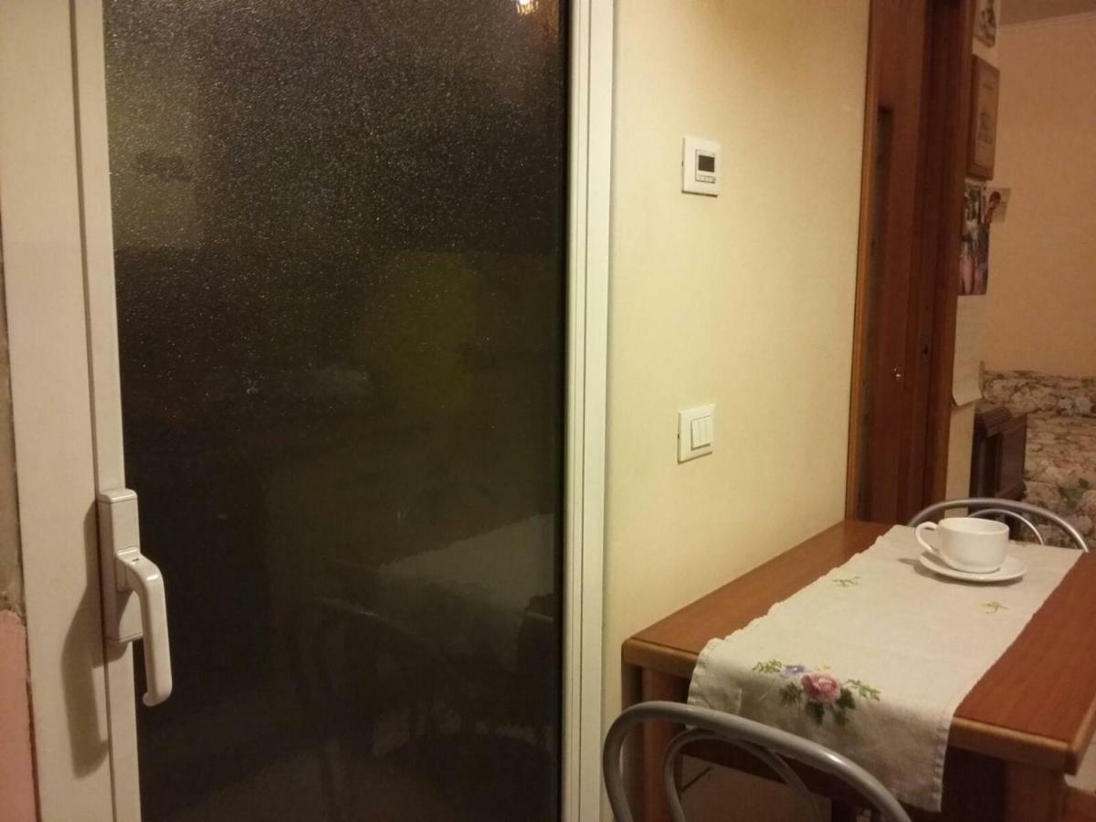 Monolocale Monteverde Apartment Rom